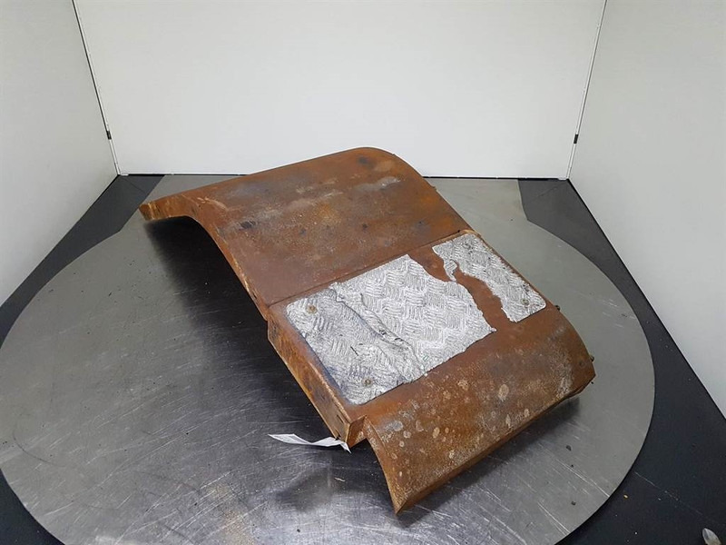 JCB 426E AGRI HT - Mud guard/Kotfluegel/Spatbord - Bastidor/ Chasis para Maquinaria de construcción: foto 1 JCB 426E AGRI HT - Mud guard/Kotfluegel/Spatbord - Bastidor/ Chasis para Maquinaria de construcción: foto 1