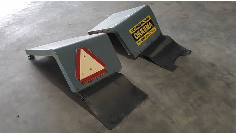 Guardabarros para Maquinaria de construcción Komatsu WA 270 - 3 - Fender/Kotflügel/Spatbord: foto 10 Guardabarros para Maquinaria de construcción Komatsu WA 270 - 3 - Fender/Kotflügel/Spatbord: foto 10