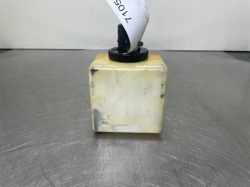 Terex TW150-3602515-Tank/Behälter/Reservoir - Cabina e interior para Maquinaria de construcción: foto 2 Terex TW150-3602515-Tank/Behälter/Reservoir - Cabina e interior para Maquinaria de construcción: foto 2