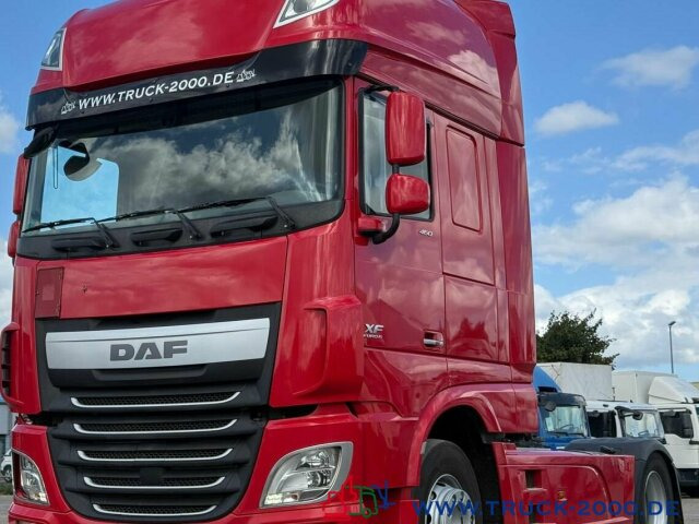 DAF XF 460 FT Super Space Cab 2 Betten + Kühlschrank - Cabeza tractora: foto 2 DAF XF 460 FT Super Space Cab 2 Betten + Kühlschrank - Cabeza tractora: foto 2