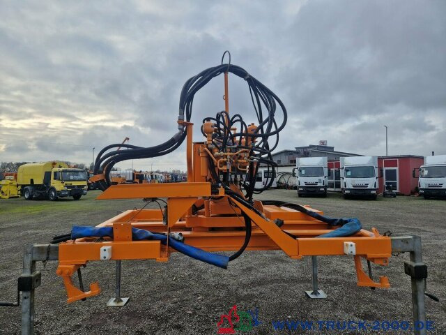 Unimog Unimog Mulag Mähtronic MHU800 Heckaus. Steuerung - Camión: foto 4 Unimog Unimog Mulag Mähtronic MHU800 Heckaus. Steuerung - Camión: foto 4