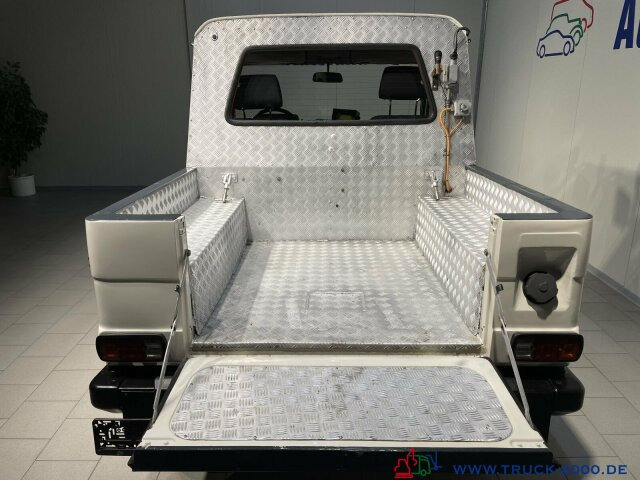 Mercedes-Benz 300 GD Pickup "Mit Winterdienst" 1. Hand 29 TKM - Pick-up: foto 5 Mercedes-Benz 300 GD Pickup "Mit Winterdienst" 1. Hand 29 TKM - Pick-up: foto 5