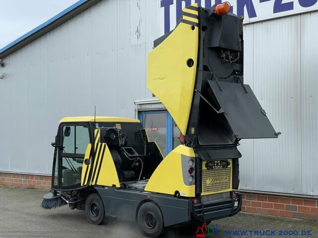 Schmidt Johnston Bucher CX 201 Sweeper Kehren + Sprühen - Barredora vial: foto 4 Schmidt Johnston Bucher CX 201 Sweeper Kehren + Sprühen - Barredora vial: foto 4