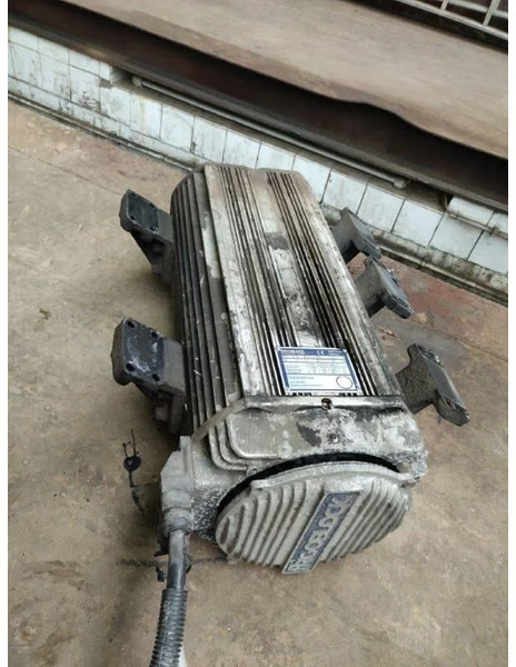 Diversen Alternator Frigoblock G24 - Sistema eléctrico: foto 1 Diversen Alternator Frigoblock G24 - Sistema eléctrico: foto 1