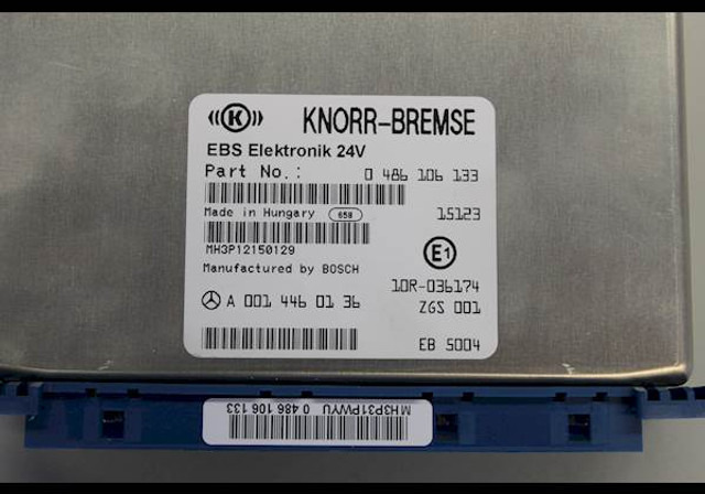 KNORR-BREMSE A0014460136 - Unidad de control para Camión: foto 4 KNORR-BREMSE A0014460136 - Unidad de control para Camión: foto 4