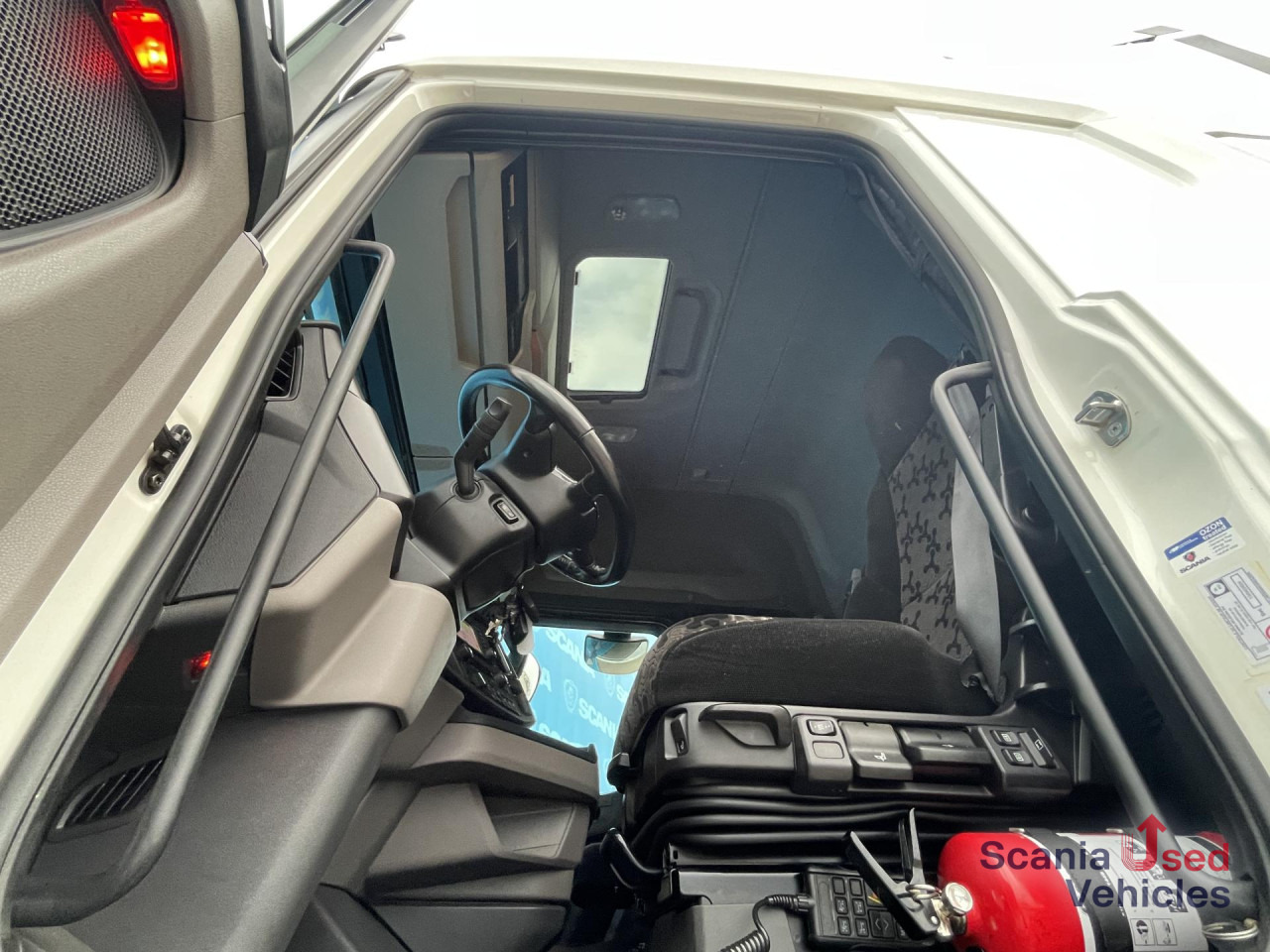 SCANIA S 450 A4x2NA RETARDER DIFF LOCK PARK AIRCO - Cabeza tractora: foto 4 SCANIA S 450 A4x2NA RETARDER DIFF LOCK PARK AIRCO - Cabeza tractora: foto 4