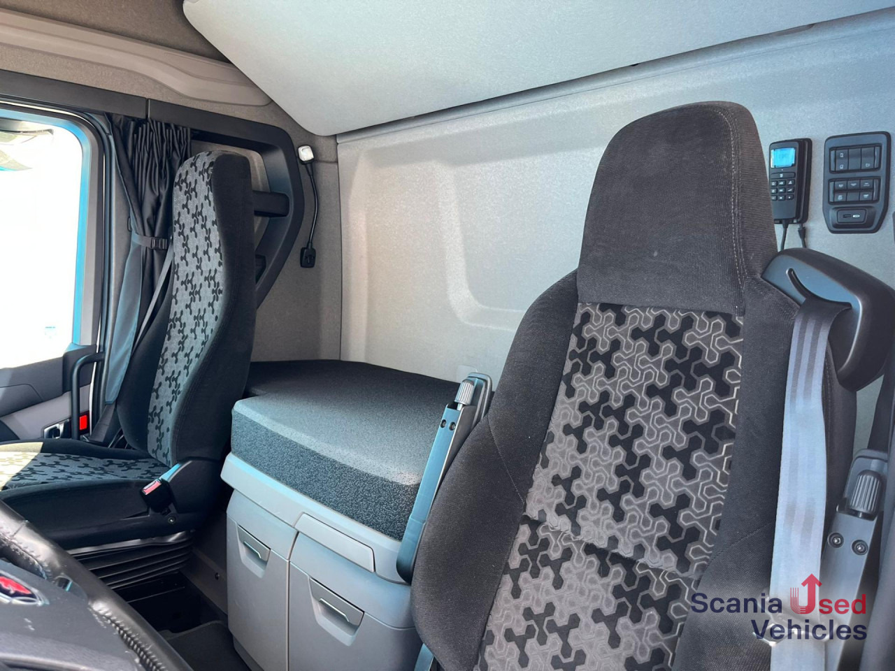 SCANIA S 500 A4x2NB RETARDER P-AIRCO FULL AIR 8T ACC - Cabeza tractora: foto 5 SCANIA S 500 A4x2NB RETARDER P-AIRCO FULL AIR 8T ACC - Cabeza tractora: foto 5