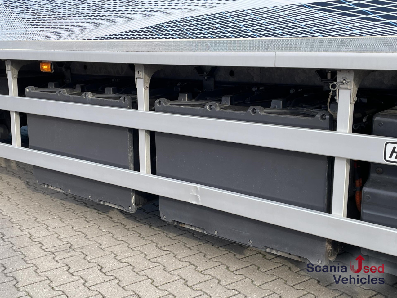 SCANIA P 230 B4x2NA ELECTRIC TAIL LIFT 2.5T 760X250X264CM - Camión caja cerrada, Camión eléctrico: foto 5 SCANIA P 230 B4x2NA ELECTRIC TAIL LIFT 2.5T 760X250X264CM - Camión caja cerrada, Camión eléctrico: foto 5
