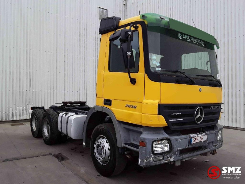 Mercedes-Benz Actros 2636 6x4 steel lames EPS - Cabeza tractora: foto 1 Mercedes-Benz Actros 2636 6x4 steel lames EPS - Cabeza tractora: foto 1