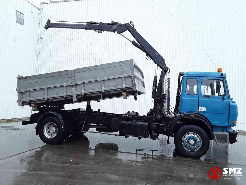 Iveco 190.26 190 E 26 watercooled - Camión volquete, Camión grúa: foto 4 Iveco 190.26 190 E 26 watercooled - Camión volquete, Camión grúa: foto 4