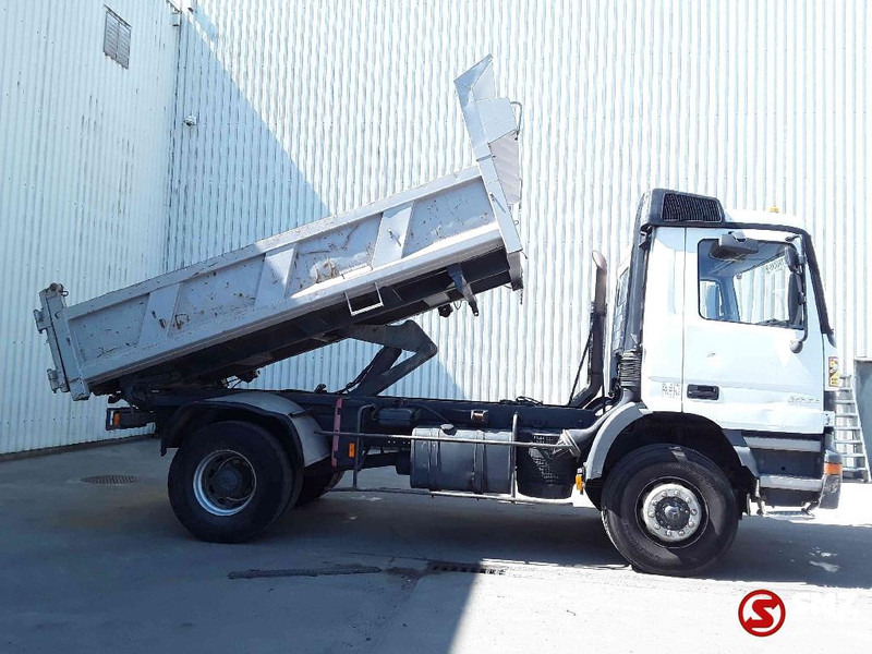 Mercedes-Benz Actros 2031 Lames manual - Camión volquete: foto 4 Mercedes-Benz Actros 2031 Lames manual - Camión volquete: foto 4