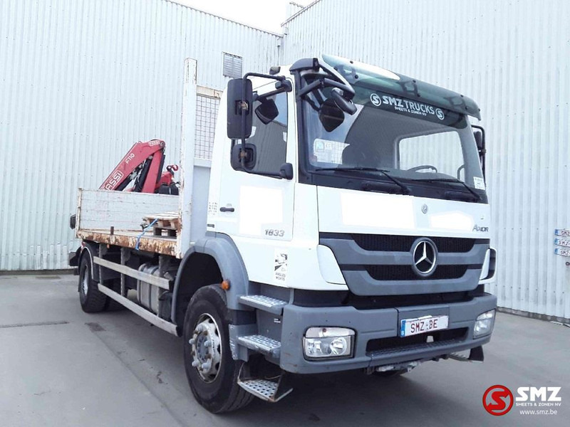 Mercedes-Benz Axor 1833 Fassi f 110a 284000km airco TOP condition - Camión caja abierta, Camión grúa: foto 1 Mercedes-Benz Axor 1833 Fassi f 110a 284000km airco TOP condition - Camión caja abierta, Camión grúa: foto 1