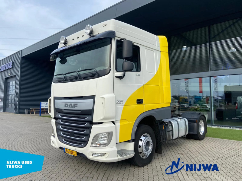 DAF XF 440 4x2 PTO + Standkachel - Cabeza tractora: foto 1 DAF XF 440 4x2 PTO + Standkachel - Cabeza tractora: foto 1
