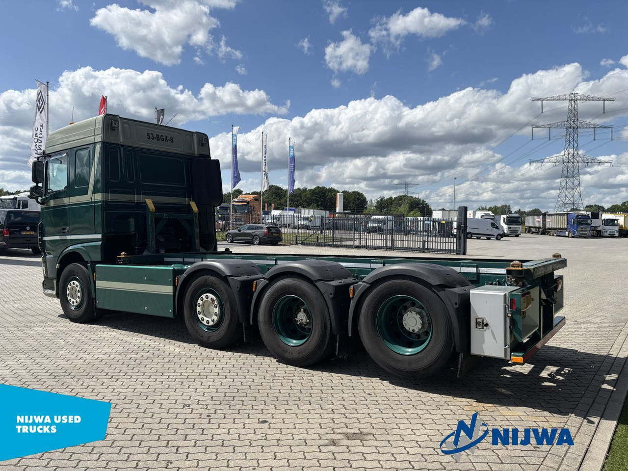 DAF XF 460 8x2 20ft container systeem - Camión multibasculante: foto 4 DAF XF 460 8x2 20ft container systeem - Camión multibasculante: foto 4