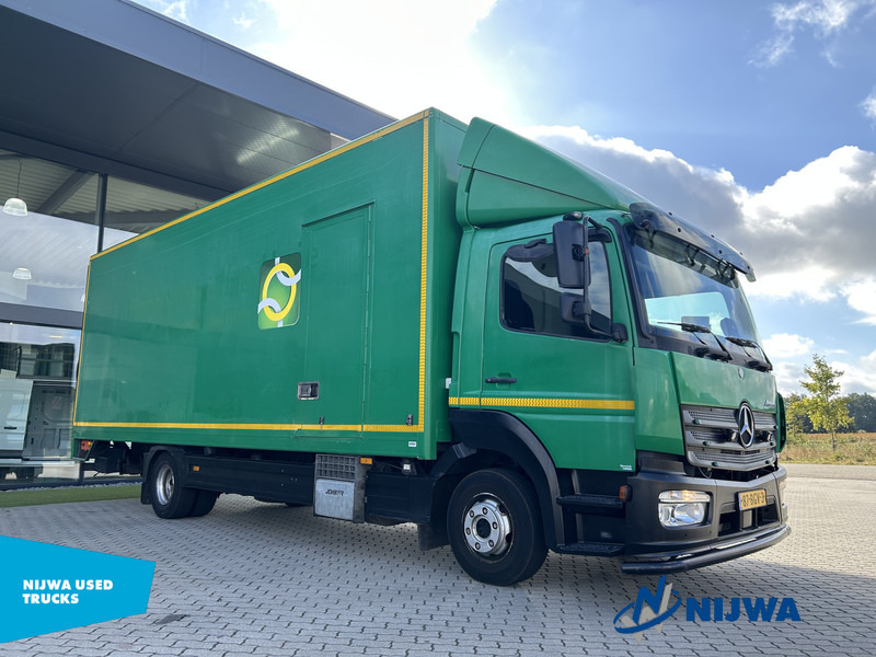 Mercedes-Benz Atego Laadklep + Zijdeur - Camión caja cerrada: foto 2 Mercedes-Benz Atego Laadklep + Zijdeur - Camión caja cerrada: foto 2