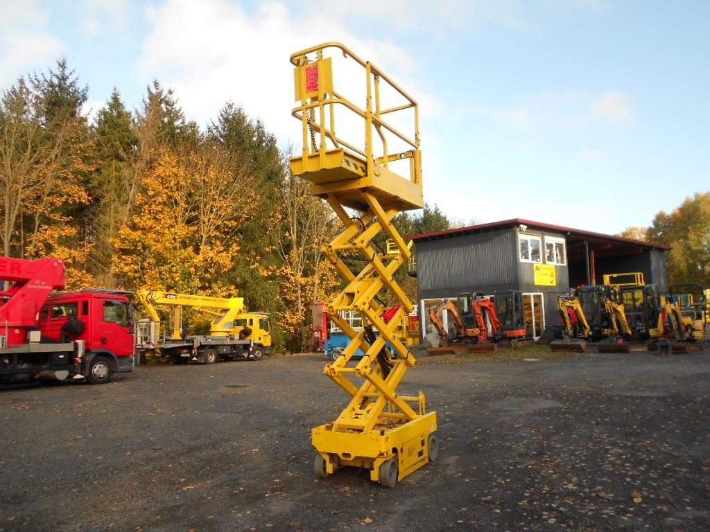 Genie GS 1330, Leichtscherenarbeitsbühne Genie 5,9 m - Camión con plataforma elevadora: foto 5 Genie GS 1330, Leichtscherenarbeitsbühne Genie 5,9 m - Camión con plataforma elevadora: foto 5