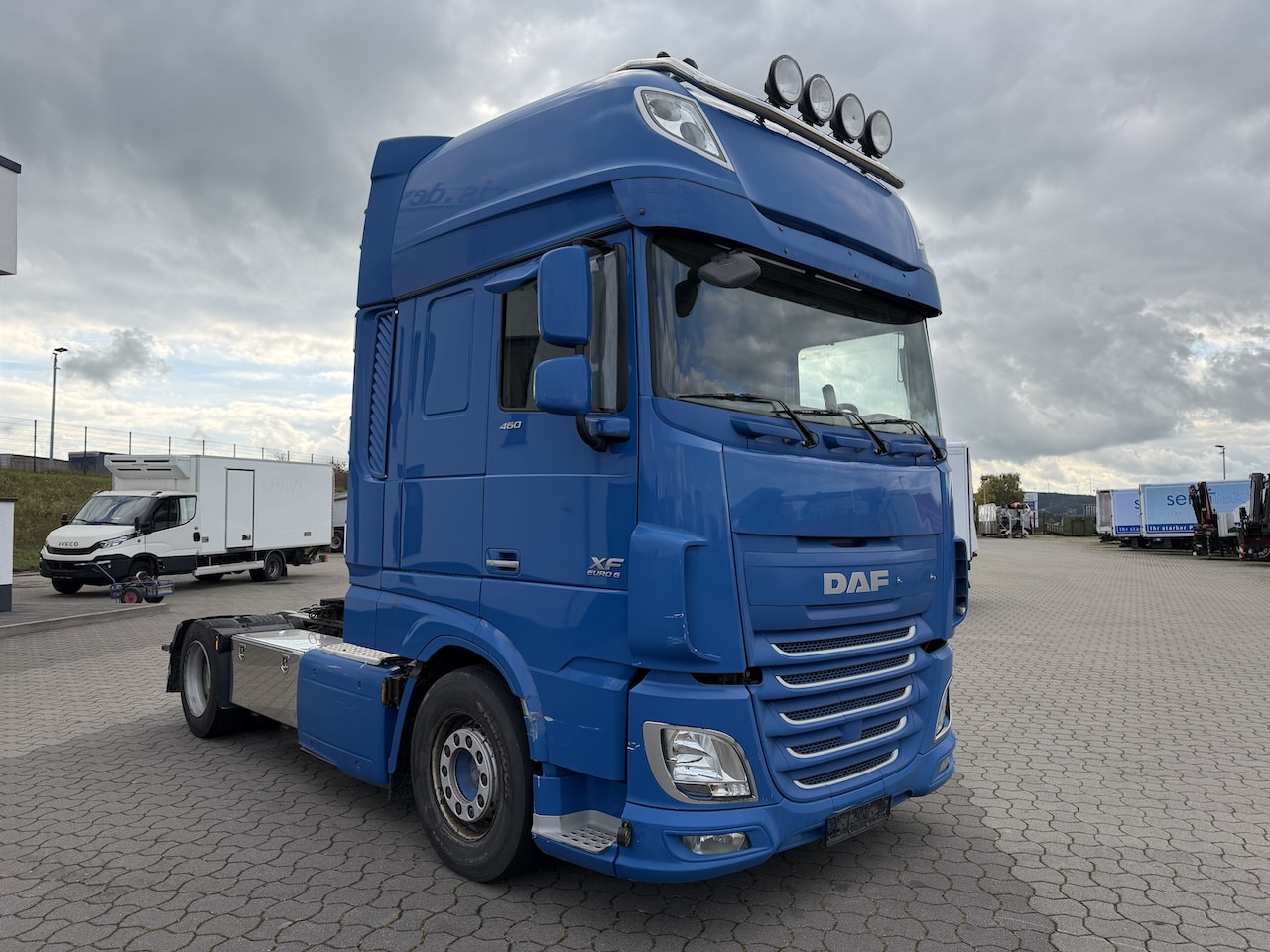 Daf XF 460 4x2  Retarder - Cabeza tractora: foto 4 Daf XF 460 4x2  Retarder - Cabeza tractora: foto 4