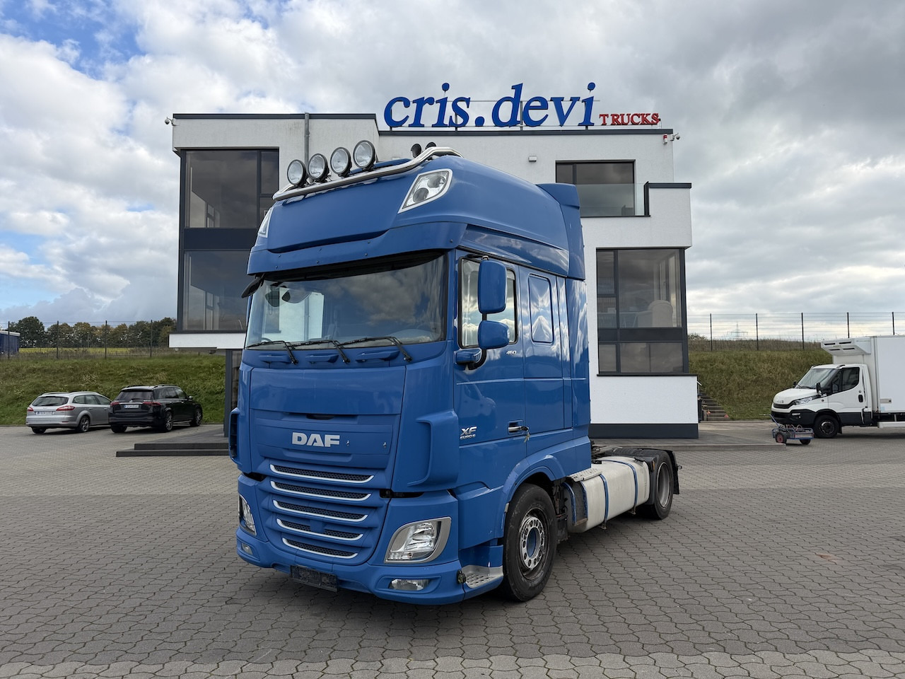 Daf XF 460 4x2  Retarder - Cabeza tractora: foto 1 Daf XF 460 4x2  Retarder - Cabeza tractora: foto 1