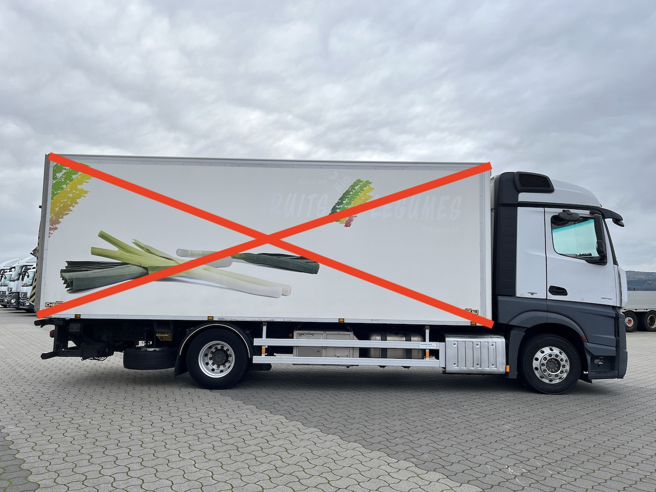 Mercedes-Benz 1842 4x2 FAHRGESTELL - Camión portacontenedore/ Intercambiable: foto 5 Mercedes-Benz 1842 4x2 FAHRGESTELL - Camión portacontenedore/ Intercambiable: foto 5