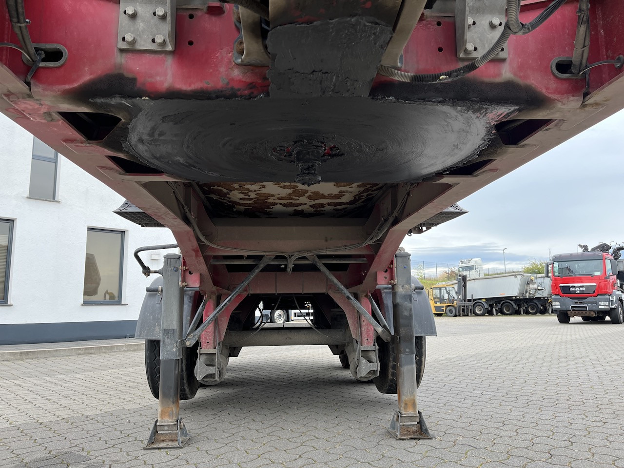 Schwarzmüller SK Kippauflieger Stahlmulde Liftachse - Semirremolque volquete: foto 4 Schwarzmüller SK Kippauflieger Stahlmulde Liftachse - Semirremolque volquete: foto 4