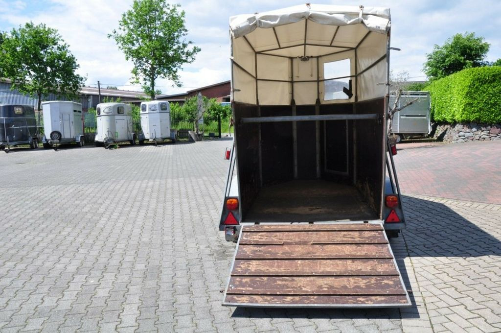 Holz Plane 1,5 Pferde Holz Plane 1,5 Pferde - Remolque para caballos: foto 5 Holz Plane 1,5 Pferde Holz Plane 1,5 Pferde - Remolque para caballos: foto 5