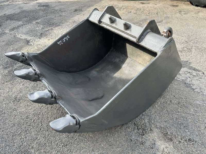 MECALAC 12 - 870mm - fond à revoir - Cazo para excavadora para Maquinaria de construcción: foto 1 MECALAC 12 - 870mm - fond à revoir - Cazo para excavadora para Maquinaria de construcción: foto 1