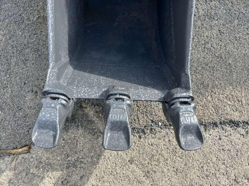 MECALAC serie 12 - 450mm - Cazo para excavadora para Maquinaria de construcción: foto 2 MECALAC serie 12 - 450mm - Cazo para excavadora para Maquinaria de construcción: foto 2