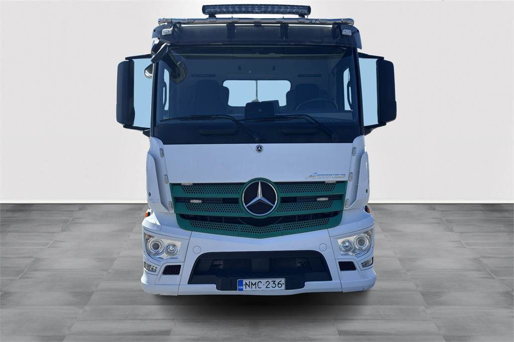 Mercedes-Benz Actros 2546 L Koukkulaite - Camión multibasculante: foto 2 Mercedes-Benz Actros 2546 L Koukkulaite - Camión multibasculante: foto 2