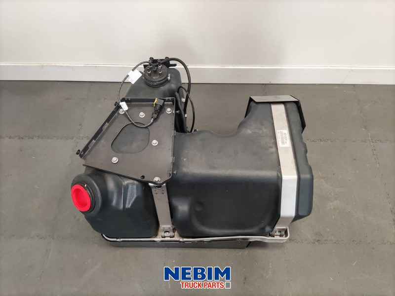 Volvo Volvo - 23267256 - Adbluetank - Recambio para Camión: foto 3 Volvo Volvo - 23267256 - Adbluetank - Recambio para Camión: foto 3