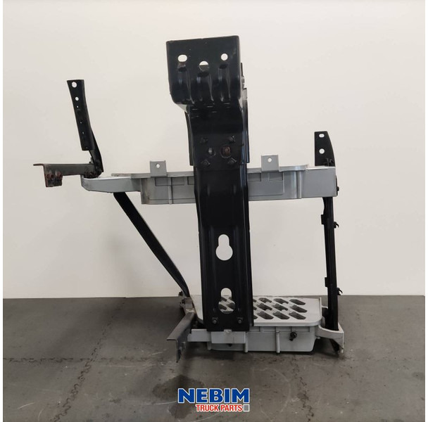 Volvo Volvo - 82144986 - Steun instap - Recambio para Camión: foto 2 Volvo Volvo - 82144986 - Steun instap - Recambio para Camión: foto 2