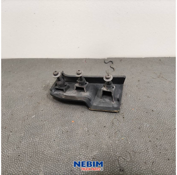 Volvo Volvo - 82446592 - Inzetstuk links - Recambio para Camión: foto 2 Volvo Volvo - 82446592 - Inzetstuk links - Recambio para Camión: foto 2