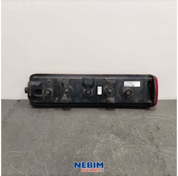 Volvo Volvo - 84441768 - Achterlicht led FH4 / FM4 rechts - Recambio para Camión: foto 2 Volvo Volvo - 84441768 - Achterlicht led FH4 / FM4 rechts - Recambio para Camión: foto 2