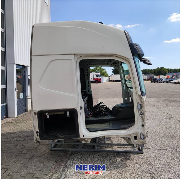 Recambio para Camión Volvo Volvo - 85135364 - Cabine FH4 Globetrotter: foto 8