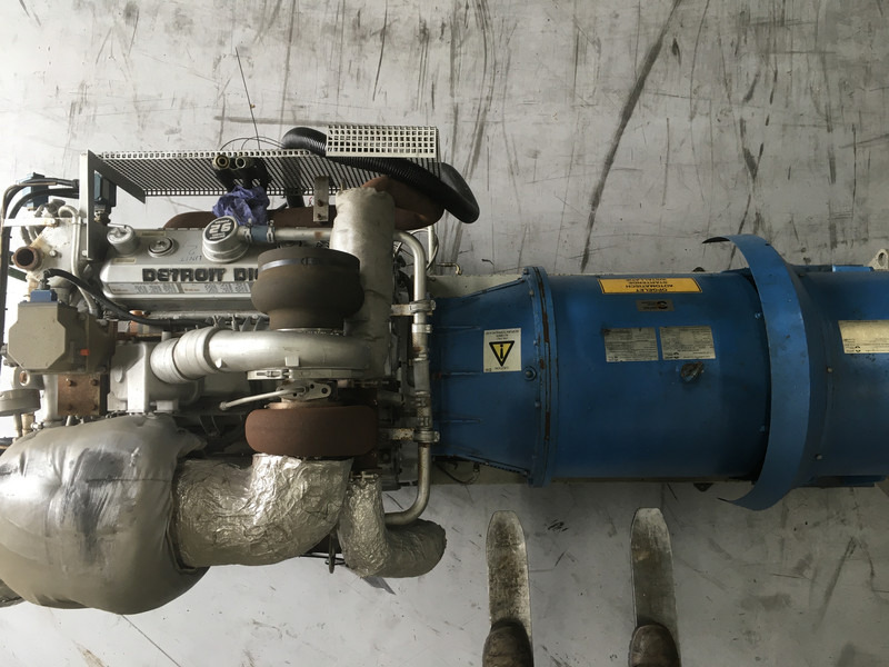Detroit Diesel 8V92TA 8083-7405 GENERATOR 320KVA USED - Generador industriale: foto 5 Detroit Diesel 8V92TA 8083-7405 GENERATOR 320KVA USED - Generador industriale: foto 5