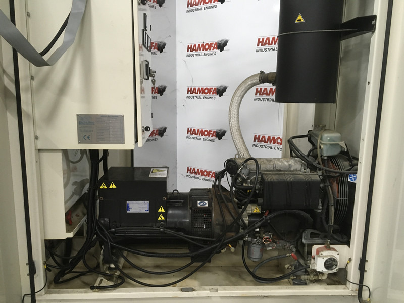 Lombardini LDW1204/B2 GENERATOR 16 KVA USED - Generador industriale: foto 2 Lombardini LDW1204/B2 GENERATOR 16 KVA USED - Generador industriale: foto 2