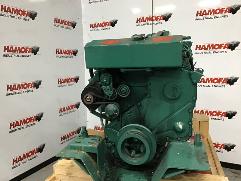 Cummins 6C8.3 CPL1221 USED - Maquinaria de construcción: foto 4 Cummins 6C8.3 CPL1221 USED - Maquinaria de construcción: foto 4