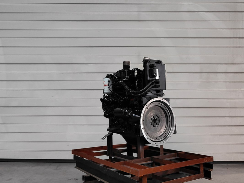 Cummins QSB3.3 CPL???? RECONDITIONED - Maquinaria de construcción: foto 5 Cummins QSB3.3 CPL???? RECONDITIONED - Maquinaria de construcción: foto 5
