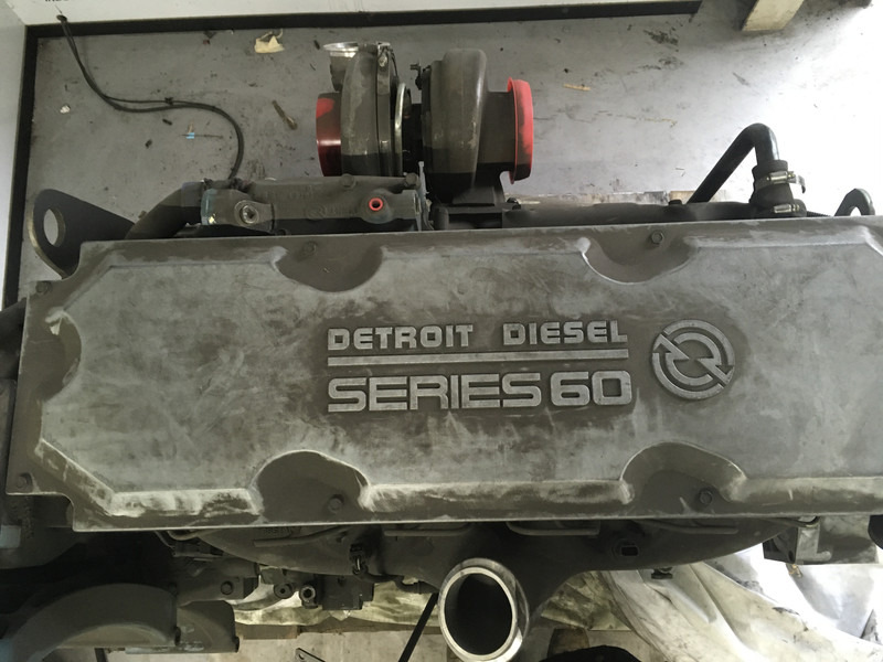Detroit Diesel 6067-HVX8 USED - Maquinaria de construcción: foto 5 Detroit Diesel 6067-HVX8 USED - Maquinaria de construcción: foto 5