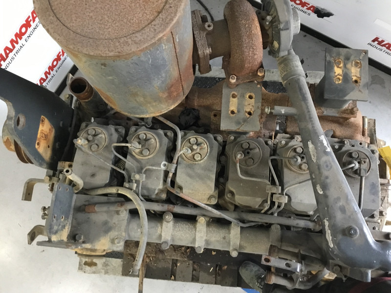 Komatsu S6D125E-2 USED - Maquinaria de construcción: foto 5 Komatsu S6D125E-2 USED - Maquinaria de construcción: foto 5