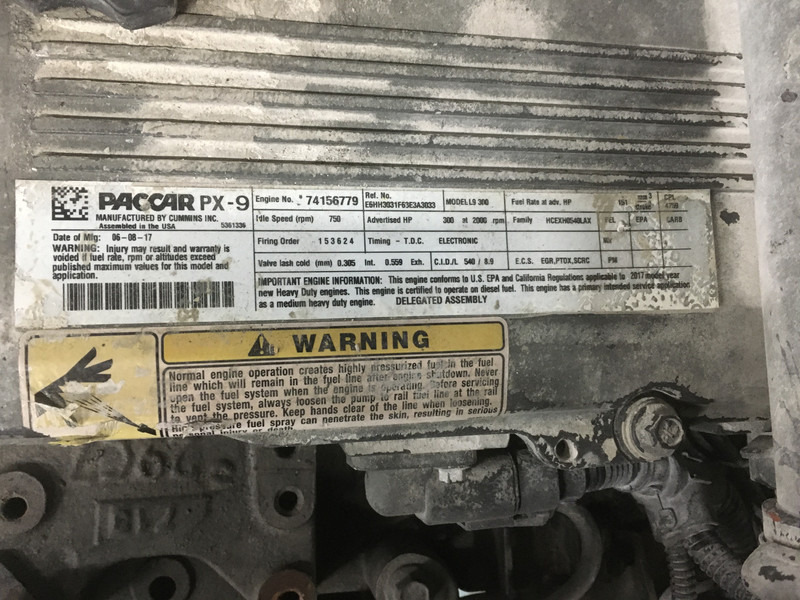 Maquinaria de construcción PACCAR CUMMINS QSL9 CPL4759 FOR PARTS: foto 6
