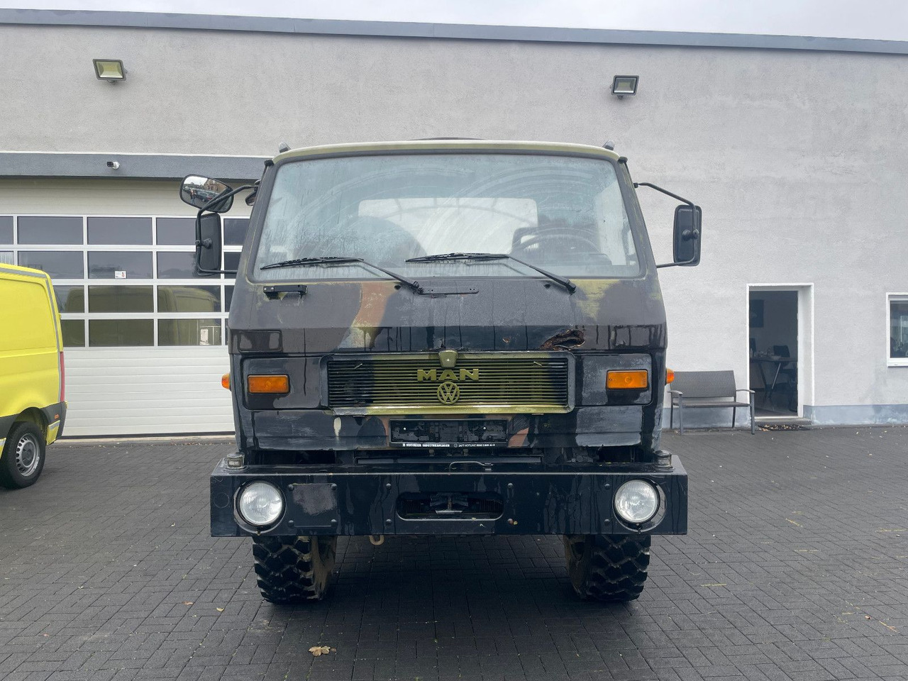 MAN 8.136 4X4 - Furgoneta caja abierta: foto 5 MAN 8.136 4X4 - Furgoneta caja abierta: foto 5