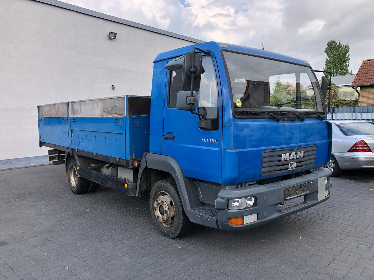 MAN LE 140 C Klima, Tempomat, TÜV 11-2025 - Furgoneta caja abierta: foto 3 MAN LE 140 C Klima, Tempomat, TÜV 11-2025 - Furgoneta caja abierta: foto 3