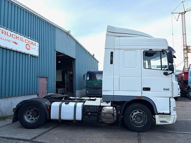 DAF XF 105.460 SPACECAB (ZF-MANUAL GEARBOX / 2x DIESELTANK / MX-ENGINE BRAKE / AIRCONDITIONING / FRIDGE / ETC.) - Cabeza tractora: foto 3 DAF XF 105.460 SPACECAB (ZF-MANUAL GEARBOX / 2x DIESELTANK / MX-ENGINE BRAKE / AIRCONDITIONING / FRIDGE / ETC.) - Cabeza tractora: foto 3