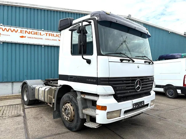 Mercedes-Benz Actros 1848 LS (MP1) 4x2 TRACTOR (EPS WITH CLUTCH / RUDUCTION AXLE / HYDRAULIC KIT / AIRCONDITIONING / ETC) - Cabeza tractora: foto 2 Mercedes-Benz Actros 1848 LS (MP1) 4x2 TRACTOR (EPS WITH CLUTCH / RUDUCTION AXLE / HYDRAULIC KIT / AIRCONDITIONING / ETC) - Cabeza tractora: foto 2