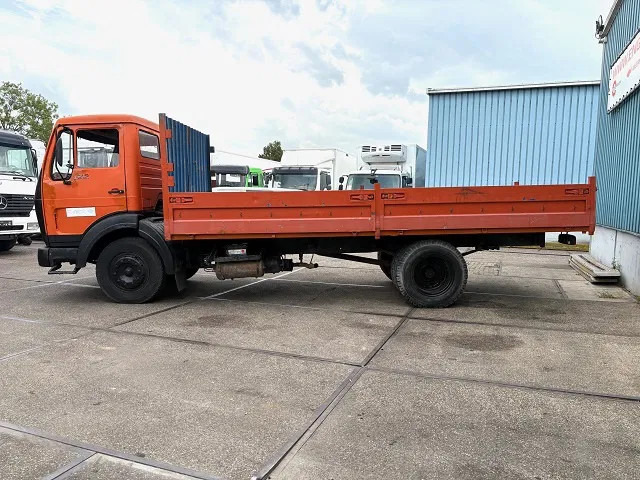 Mercedes-Benz LK 1213K (6-CILINDER) FULL STEEL CHASSIS WITH OPEN BOX (MANUAL GEARBOX / FULL STEEL SUSPENSION) - Camión caja abierta: foto 5 Mercedes-Benz LK 1213K (6-CILINDER) FULL STEEL CHASSIS WITH OPEN BOX (MANUAL GEARBOX / FULL STEEL SUSPENSION) - Camión caja abierta: foto 5