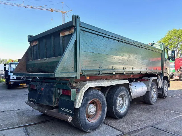 Volvo FH 12.420 8x4 FULL STEEL KIPPER (12+2 GEARS MANUAL GEARBOX / FULL STEEL SUSPENSION / REDUCTION AXLES / VEB-ENGINE BRAKE) - Camión volquete: foto 3 Volvo FH 12.420 8x4 FULL STEEL KIPPER (12+2 GEARS MANUAL GEARBOX / FULL STEEL SUSPENSION / REDUCTION AXLES / VEB-ENGINE BRAKE) - Camión volquete: foto 3