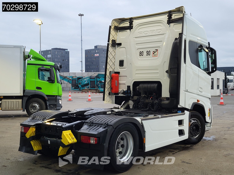 Ford F-Max 500 F-Max 4X2 Retarder 2xTanks Standairco Navi ACC Euro 6 - Cabeza tractora: foto 5 Ford F-Max 500 F-Max 4X2 Retarder 2xTanks Standairco Navi ACC Euro 6 - Cabeza tractora: foto 5