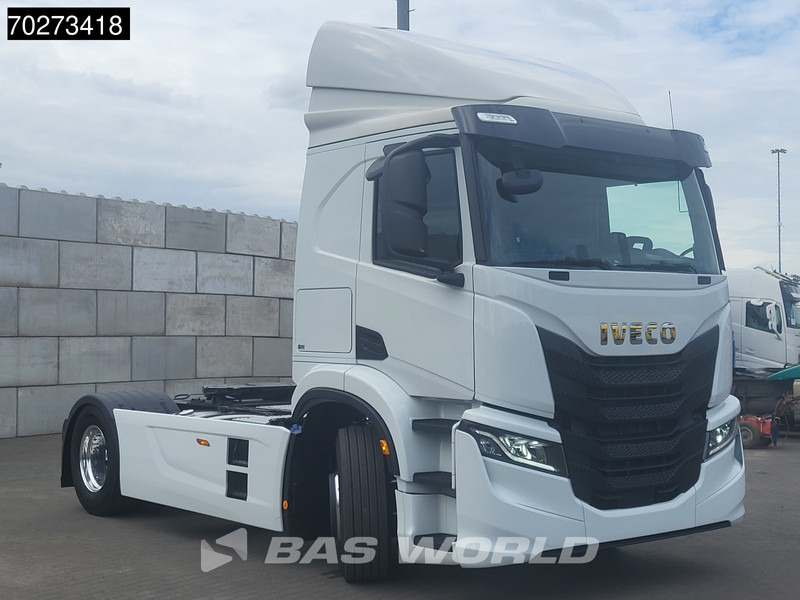 Iveco S-Way 340 4X2 NEW! ActiveTime Alcoa's ACC LED - Cabeza tractora: foto 3 Iveco S-Way 340 4X2 NEW! ActiveTime Alcoa's ACC LED - Cabeza tractora: foto 3