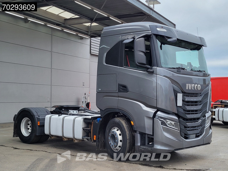 Iveco S-Way 480 4X2 Retarder Hydraulic ACC LED Alcoa Euro 6 - Cabeza tractora: foto 3 Iveco S-Way 480 4X2 Retarder Hydraulic ACC LED Alcoa Euro 6 - Cabeza tractora: foto 3