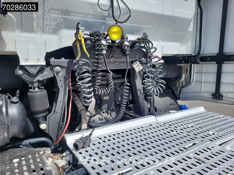 Iveco S-Way 510 S-Way 4X2 Retarder ACC Navi Euro 6 - Cabeza tractora: foto 5 Iveco S-Way 510 S-Way 4X2 Retarder ACC Navi Euro 6 - Cabeza tractora: foto 5